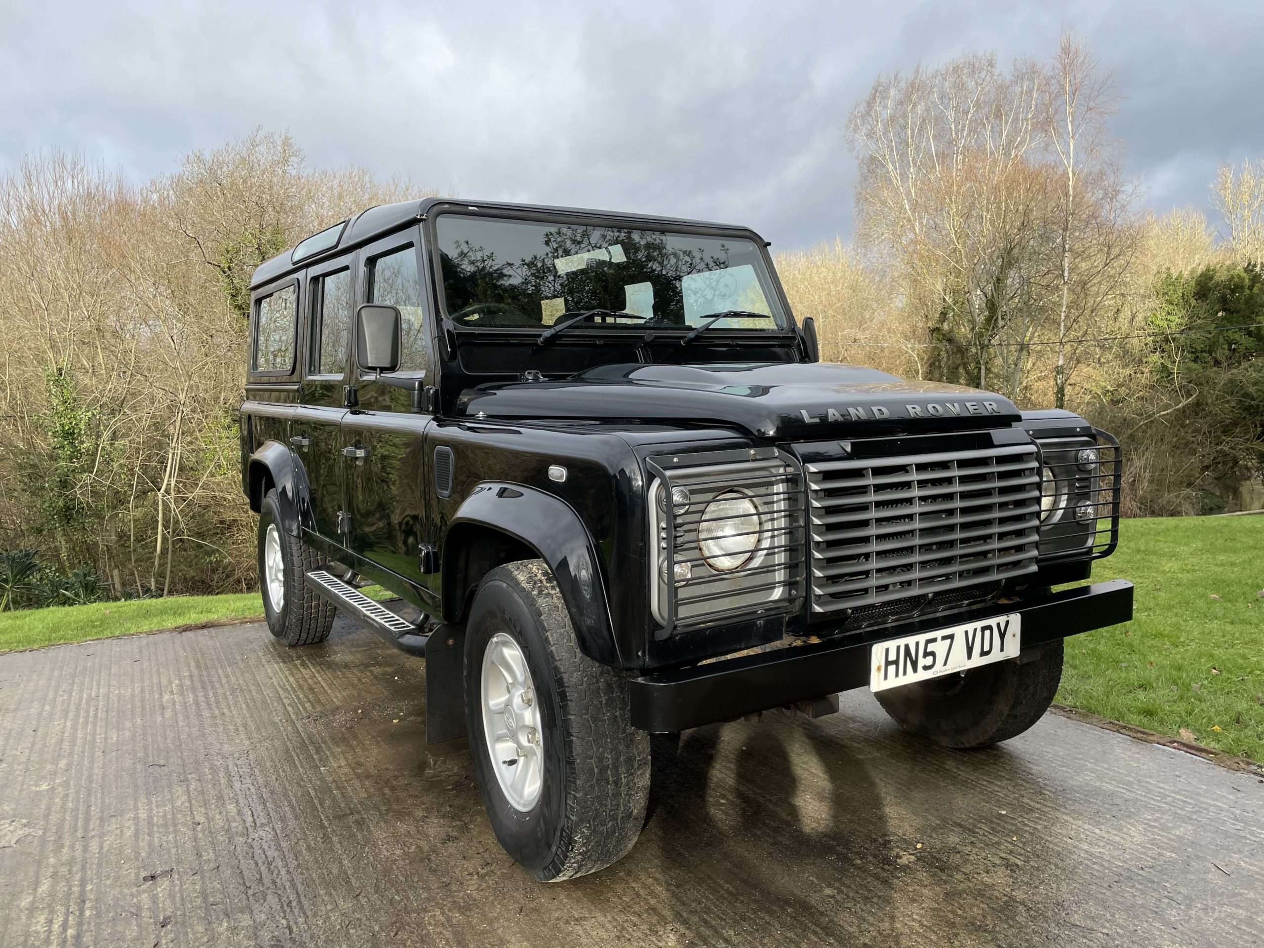 LAND ROVER DEFENDER 110 XS 7 SEAT STATION WAGON Candys4x4