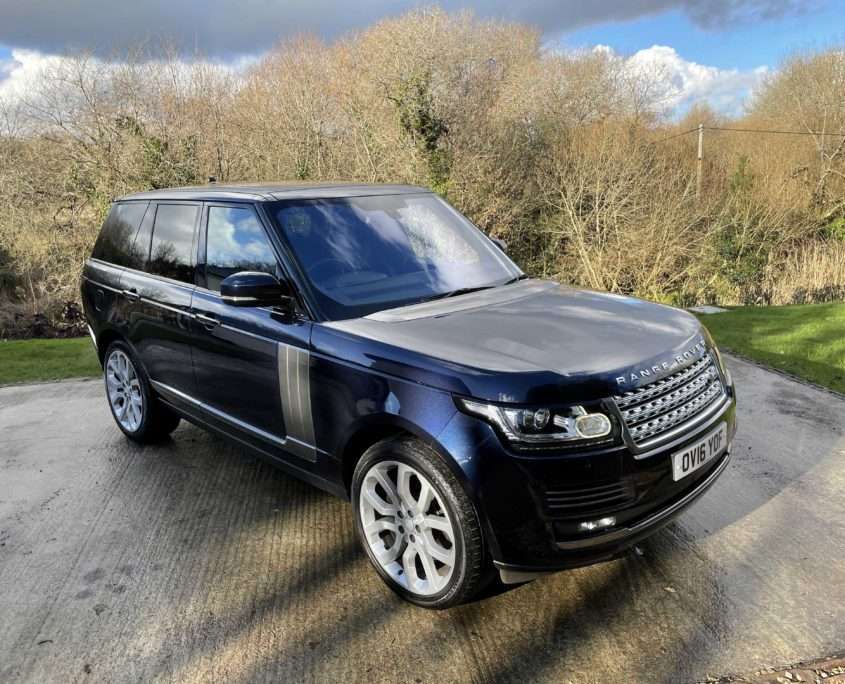 Current Stock Buy and Sell Land Rovers in Hampshire, Wiltshire and