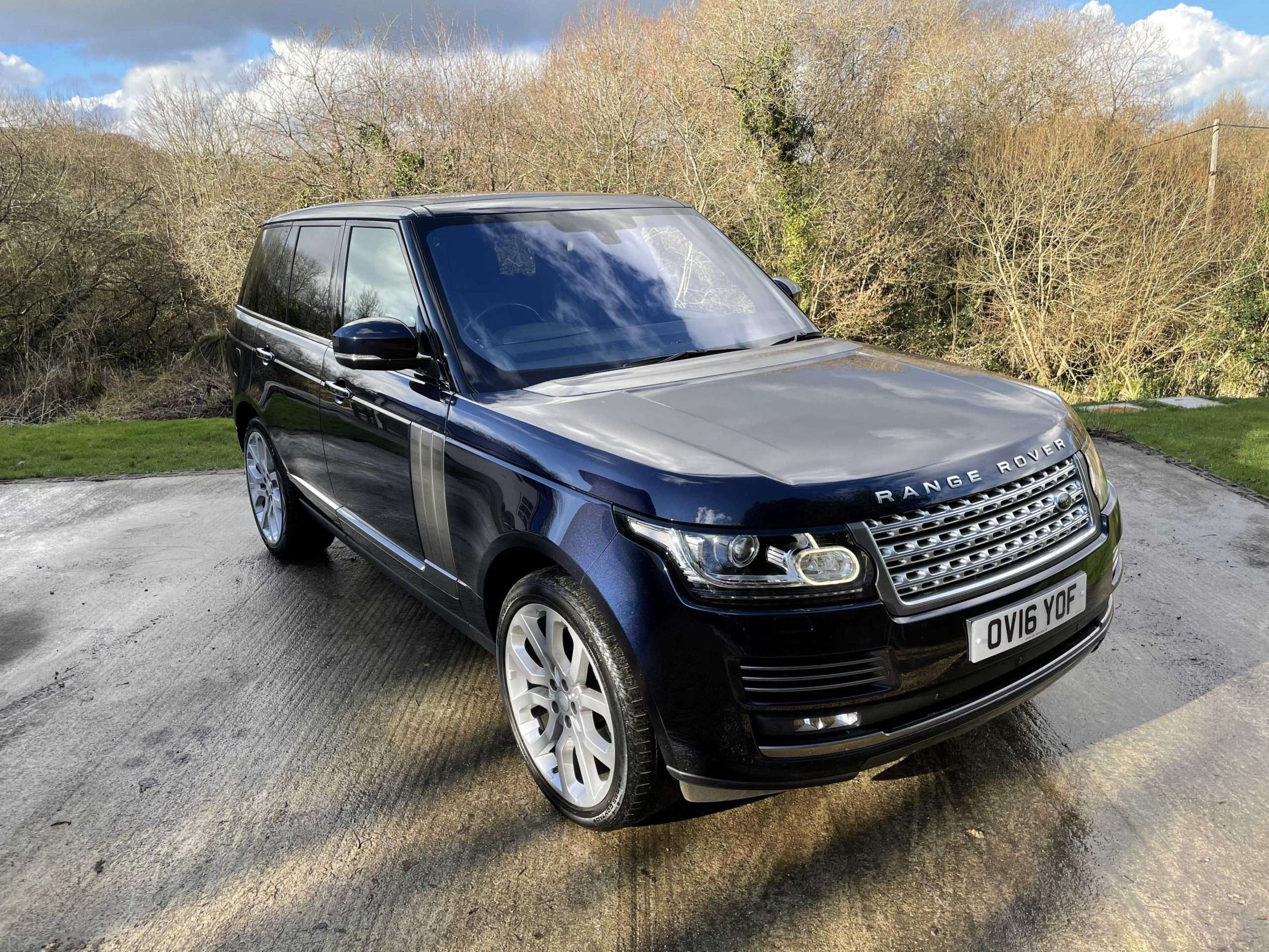 LAND ROVER RANGE ROVER 5.0L V8 SUPERCHARGED AUTOBIOGRAPHY AUTO 4WD 5DR